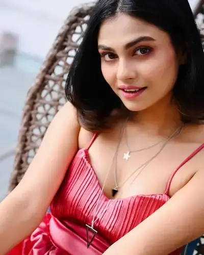 Escort Service Maynaguri